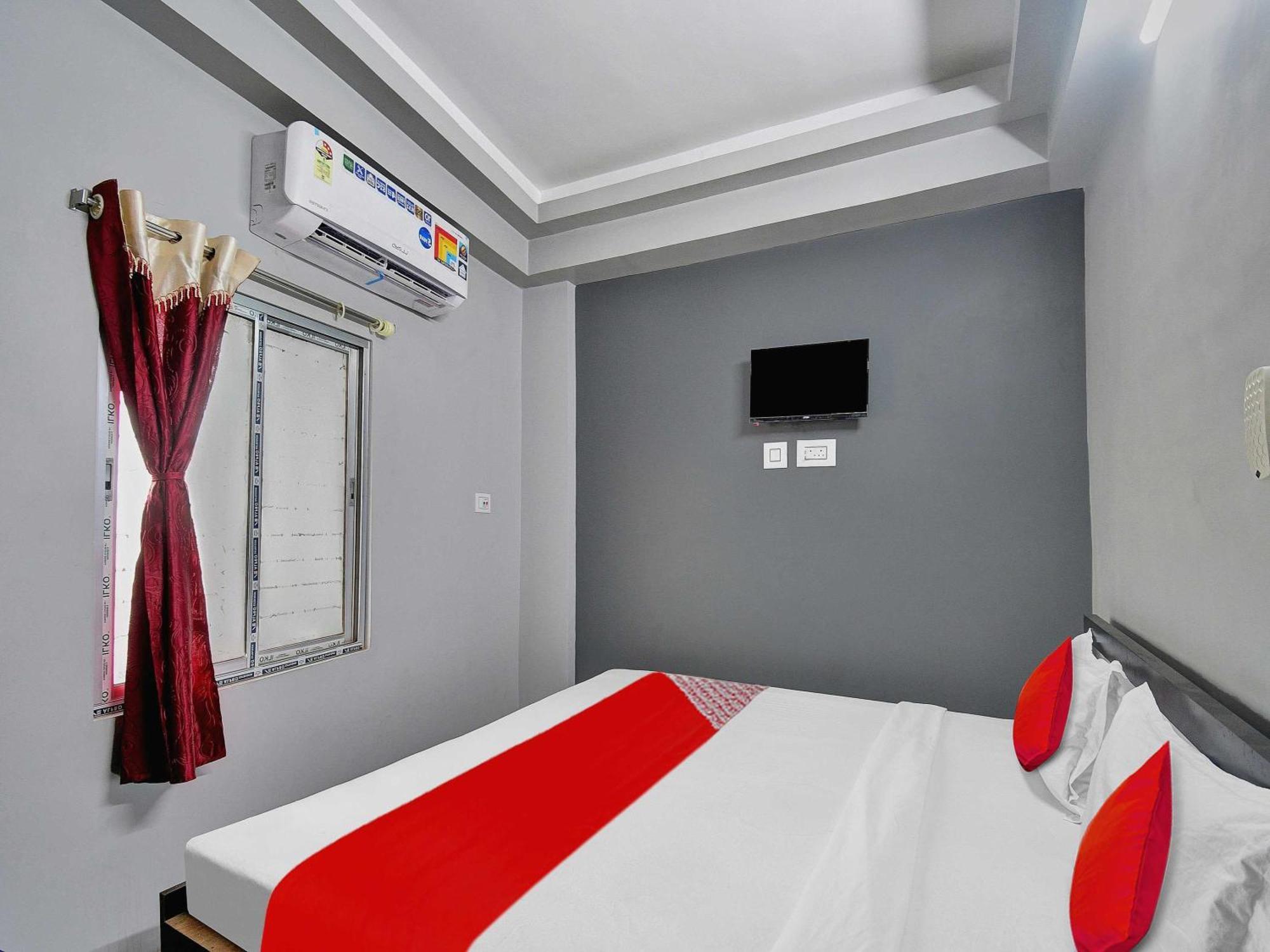 Super Hotel O Royal Empire Calcutta  Esterno foto