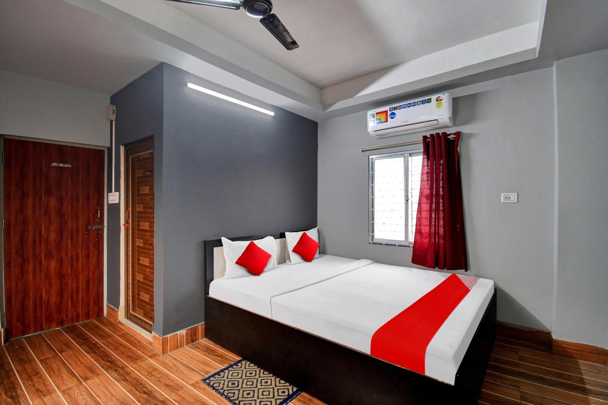 Super Hotel O Royal Empire Calcutta  Esterno foto
